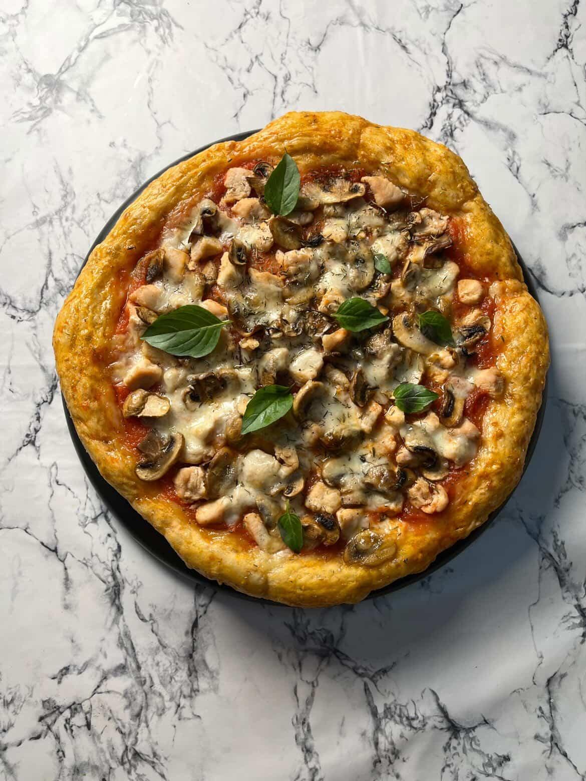 Pizza Healthy Complète au Poulet &amp; Champignons